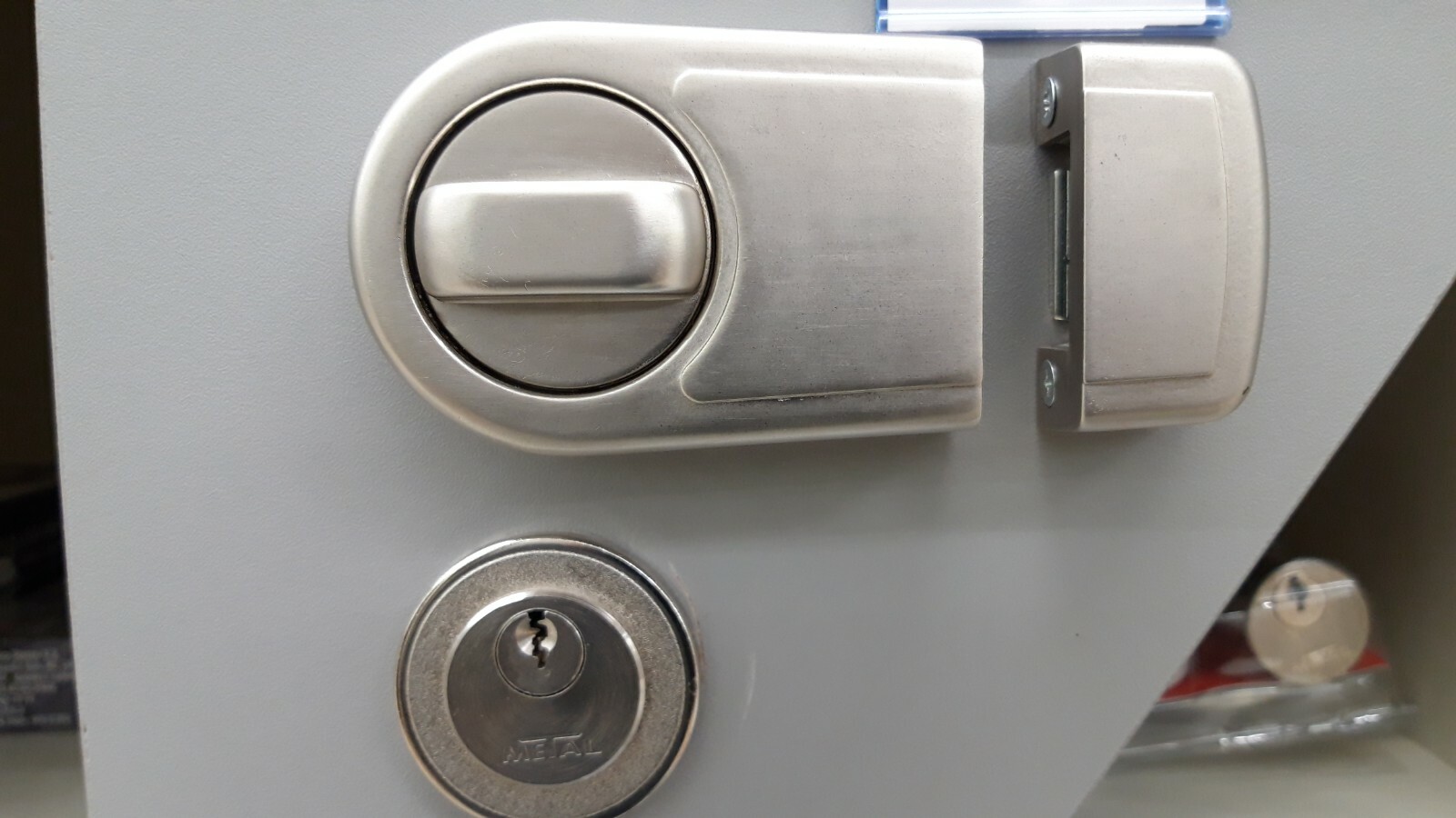 METAL Rim Door Lock For Additional Locking /Deadbolt / With 5 Keys