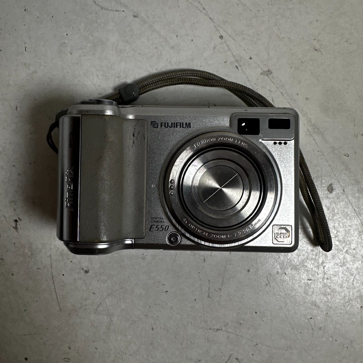 Fujifilm FinePix E550 Silver 6.3MP 4x Optical Zoom Compact Digital