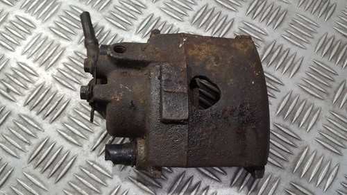 Bremssattel links vorne  Volkswagen Golf DE265195-76