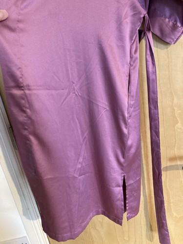 Dressing Gown Victoria Secret Satin Purple Small Pockets 3/4 Sleeve - Picture 4 of 6