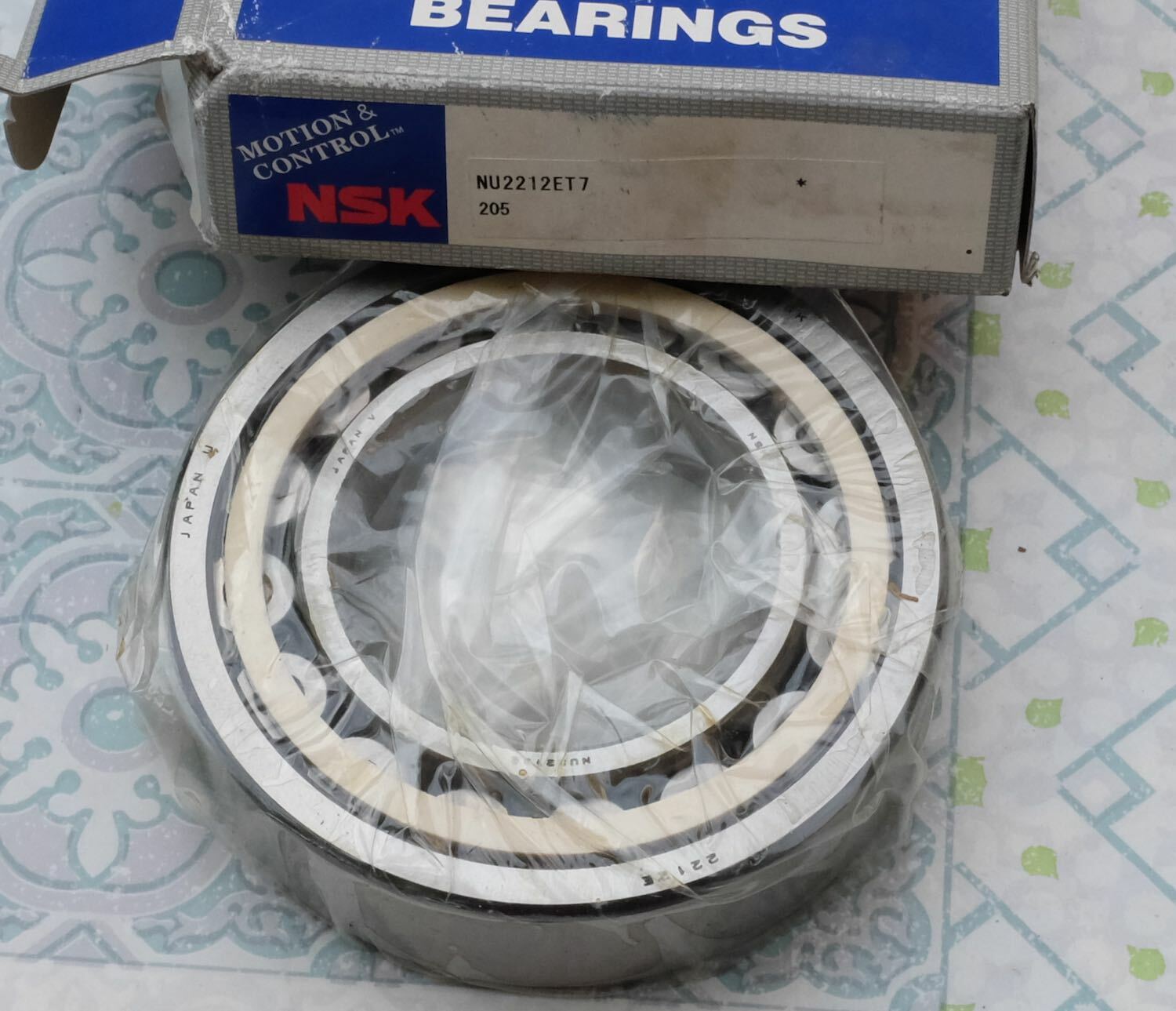 Roulement à rouleaux NSK NU2212ET haute charge radiale pour moteurs
