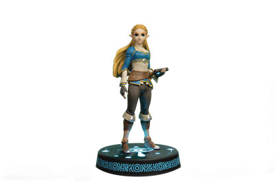 Legend Of Zelda: Breath Of Wild - Zelda PVC Statue (Light-Up Collector's Edition
