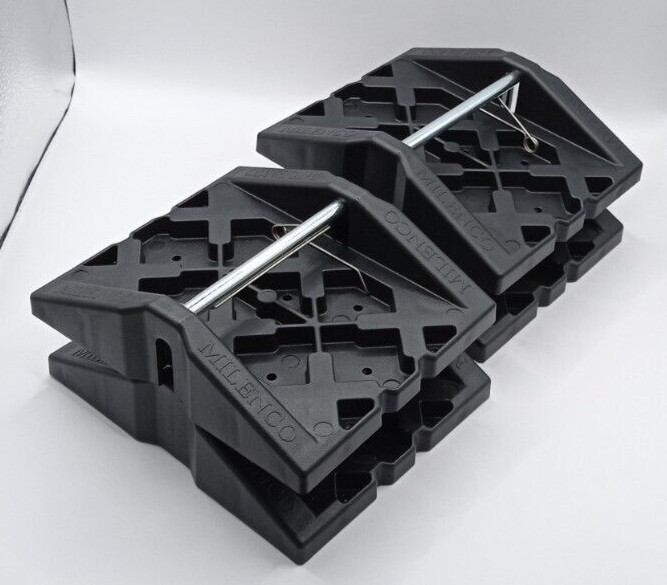 Caravan Corner Steady Stabiliser Feet Set of 4 Black Milenco Stacka 3728