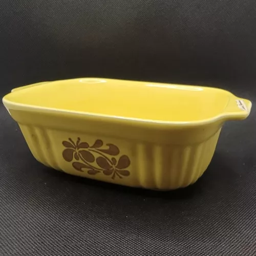 Vintage FTDA 1983 Pfaltzgraff Yellow 16 oz Casserole Dish Stoneware