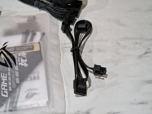 ASUS ROG STRIX Gaming 850W 80+ Gold Modular PSU Power Supply + PCIe 12+4P 300W - Afbeelding 7 van 17