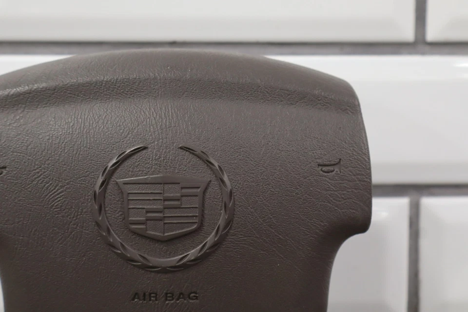 2003 Cadillac Escalade Driver Steering Wheel Airbag OEM Shale Foto 4 de 4