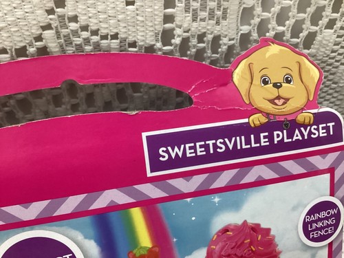 Barbie Dreamtopia Sweetsville Playset 10 Piece figure Collection Unicorn Puppy - Picture 8 of 14