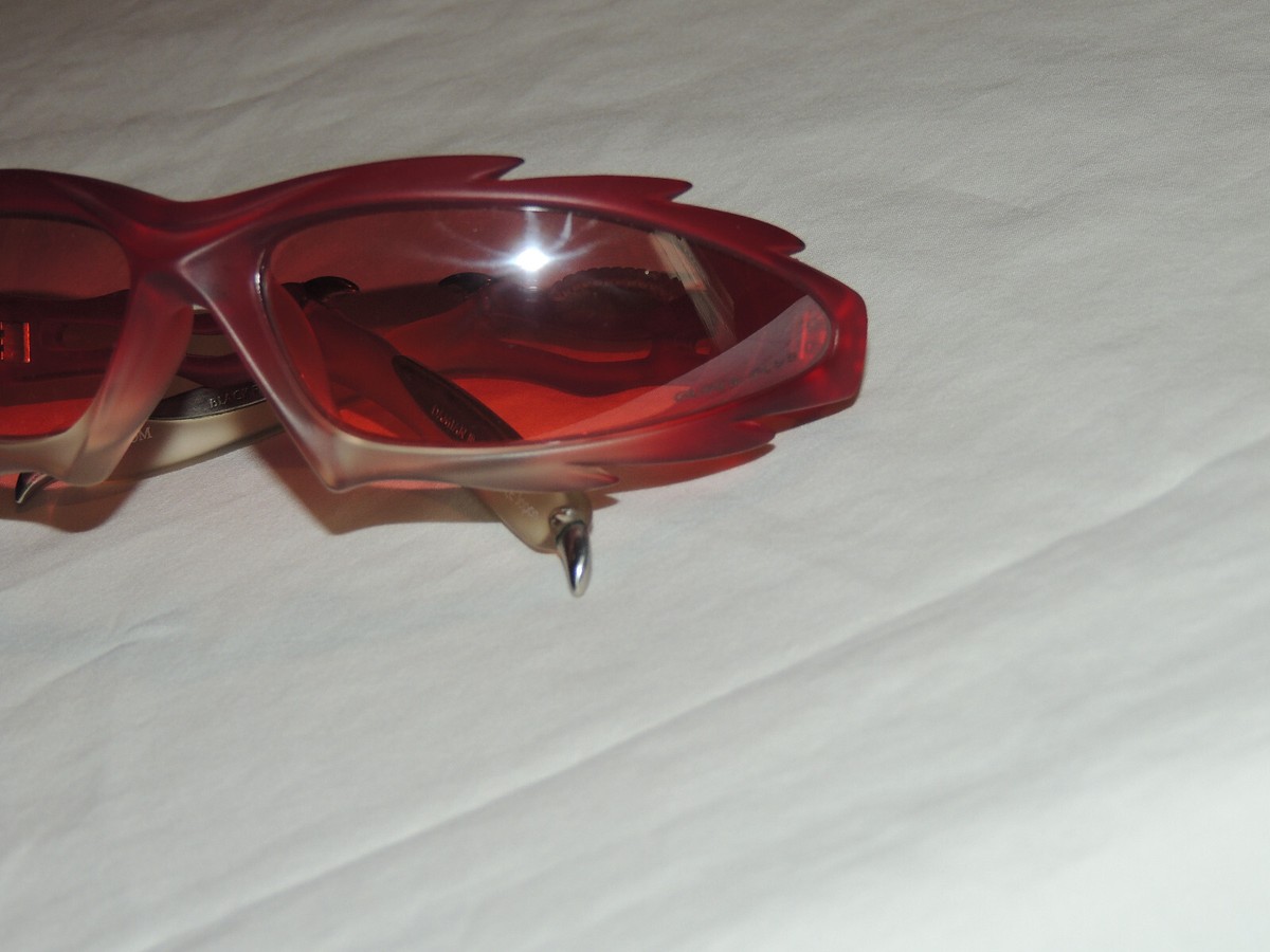 BLACK FLYS SUNGLASSES: DAMIAN III -- RED / RED -- PRE-OWNED BLACK FLYS SUNGLASSES: DAMIAN III -- RED / RED -- PRE-OWNED