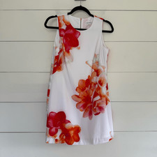 Calvin Klein Women’s 4 White Floral Sleeveless Dress