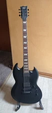 LTD ESP Viper 400B 27" Baritone Active EG VGC