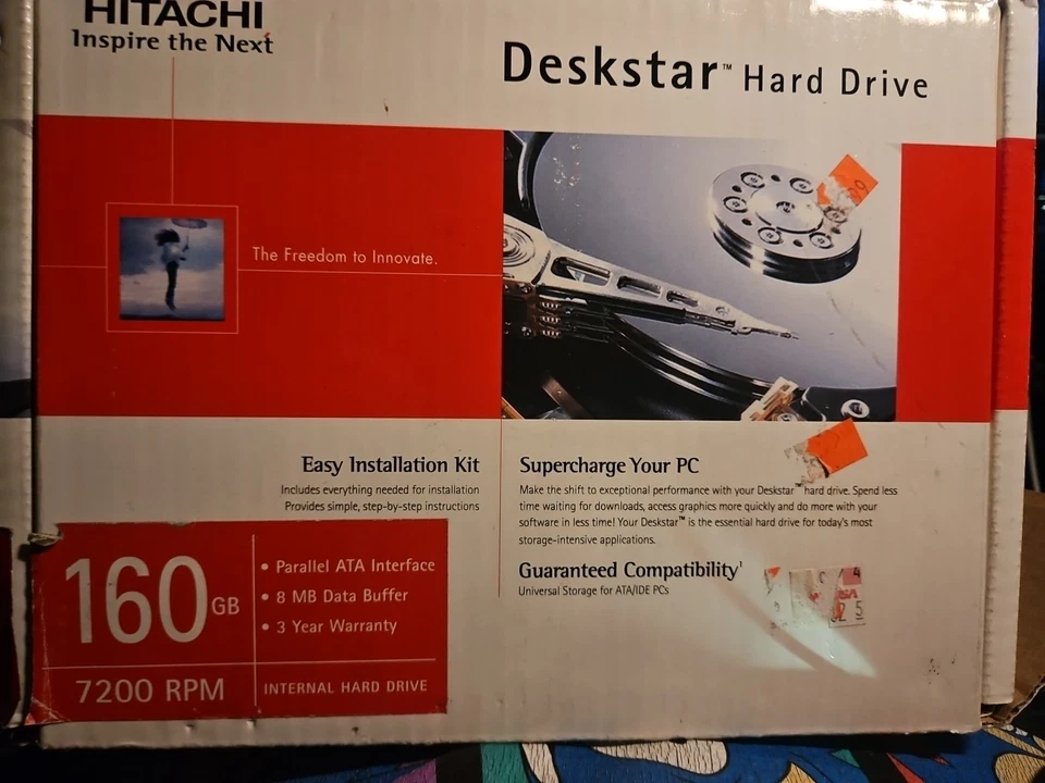 HITACHI Deskstar 160GB Hard Drive HDS722516VLAT80 Retail Kit New In Package - Image 3 of 4