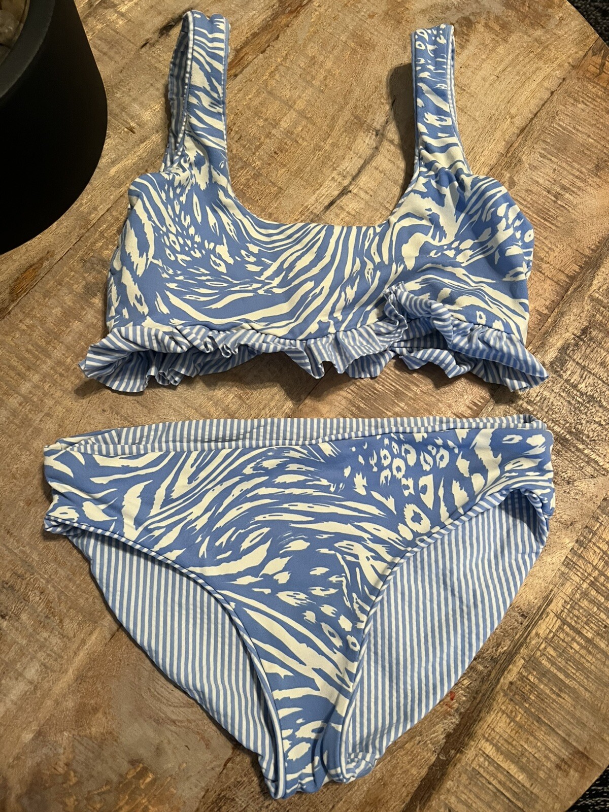 Picture 1 of 6