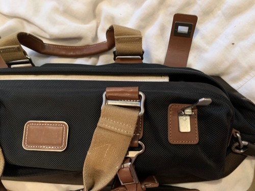 TUMI Alpha Bolso de Mano de Viaje de Cuero Balístico Bolso de Mano Maleta - Imagen 15 de 18