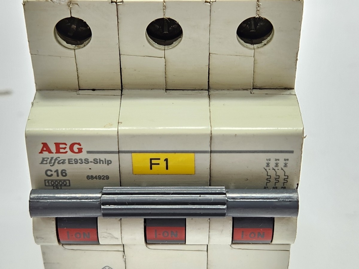 エナジーブレイカー AEG ELFA E93S C16 3 POLE MINIATURE CIRCUIT BREAKER | eBay