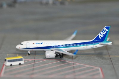 Aeroclassics ACJA211A ANA All Nippon Airbus A320neo JA211A Diecast  