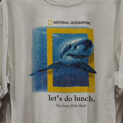 2000s National Geographic Great White Shark Aged T-Shirt White XL
