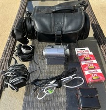 Sony Handycam DCR-TRV22 Camcorder Video Camera MiniDV 10x Zoom