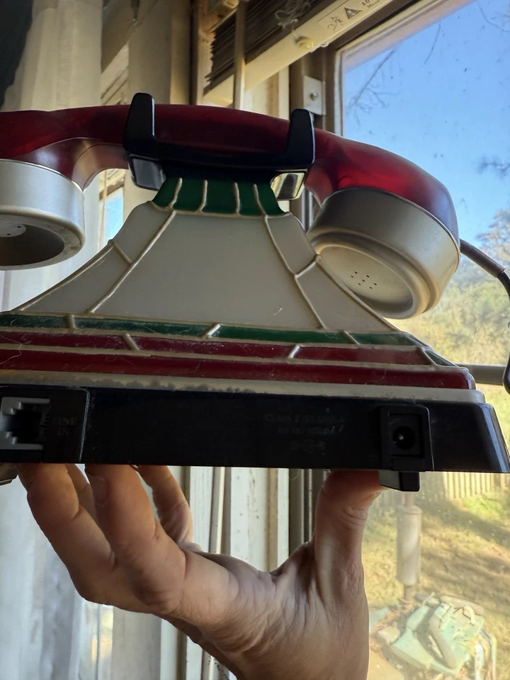 Vintage Coca-Cola 2001 Tiffany Style  Stained Glass Look Light Phone - Image 3 of 4