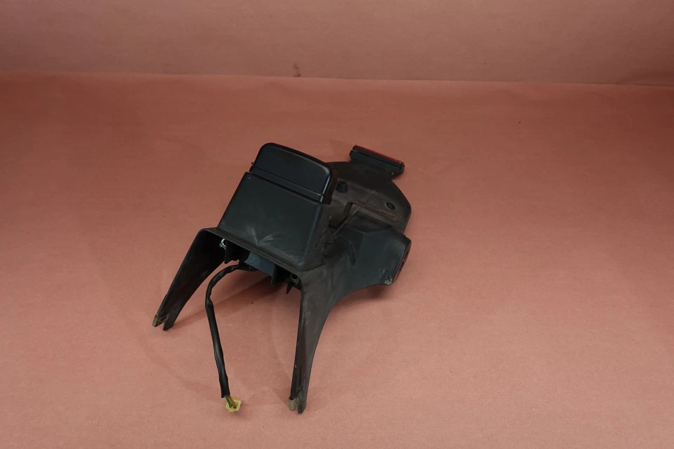 Cubierta guardabarros trasero Honda CB900 CB 900 2002-2007 Foto 3 de 4