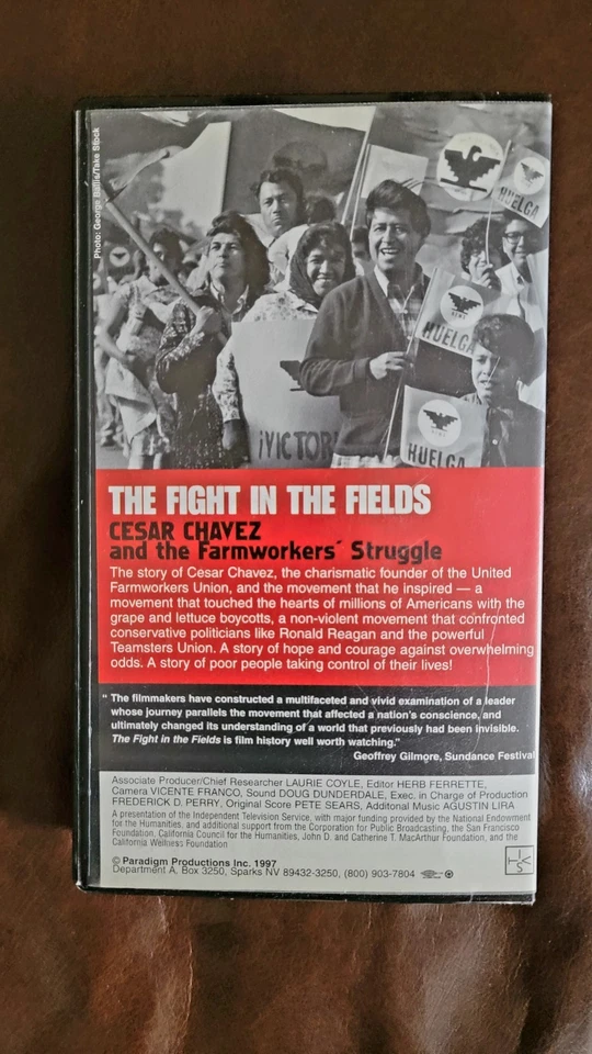 CESAR CHAVEZ THE FIGHT IN THE FIELDS FARMWORKERS STRUGGLE VHS  DOCUMENTRY NTSC - Image 3 of 4