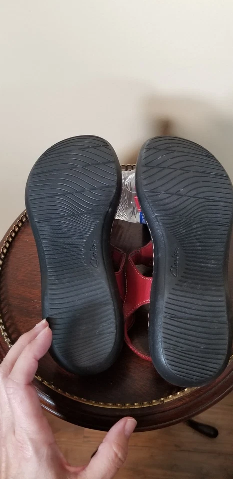 Clarks Collection Leisa Jenna Leather Sandals Women Size 7.5 Red - Image 4 of 4