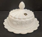 Vintage Westmoreland Paneled Grape White Milk Glass 5"x7" Round Butter Dish