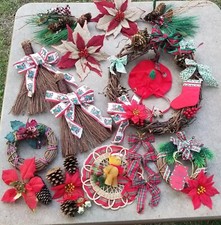 Vintage Christmas CRAFT LOT Wreaths Bows Ribbon Ornaments Picks Clips Pinecones