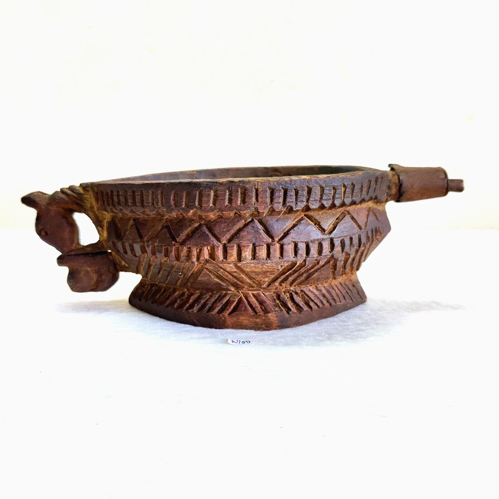 1920s Vintage Primitive Handmade Horse Face Design Wooden Mortar Rare W100