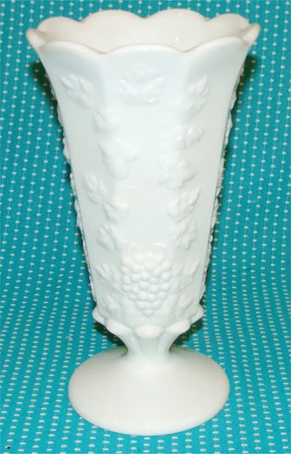 Vtg Westmoreland Milk Glass Grape Vase Paneled Footed 9 ¼” Tall