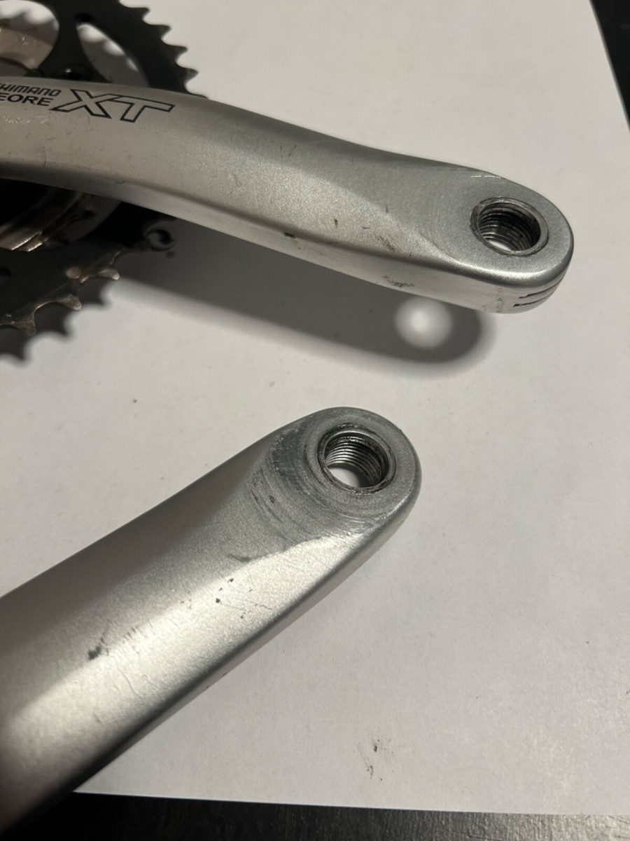 Shimano Deore XT FC-M751 Crankset, 175mm, 44/32/22T 9s+XT BB ES70
