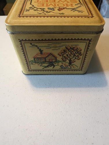 Vintage 'Home Sweet Home' Country Farmhouse Cross stitch Tin - Picture 4 of 8