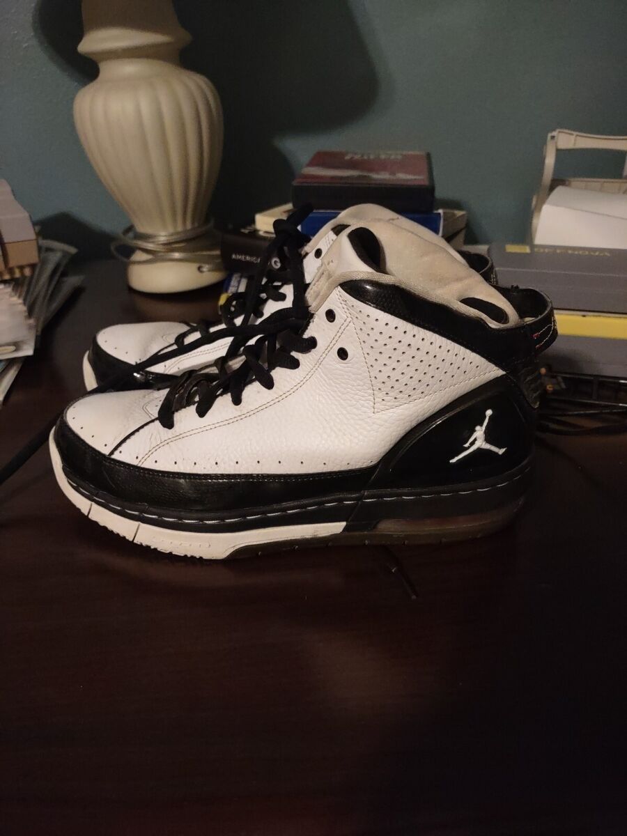 Nike Air Jordan Flight School Men's Size 9.5 White Black Nike Air Jordan Flight School Men's Size 9.5 White Black