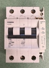 NEW, SIEMENS 5SX2 3 POLE/C10 CIRCUIT BREAKER, TRIP CLASS C 5SX23, FREE SHIPPING