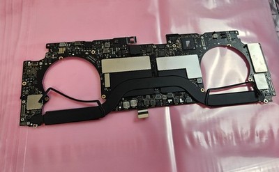 Apple MacBook Pro 15'' A1707 2017 Logic Board i7 3.1Ghz 16gb 2TB 820-00928-A