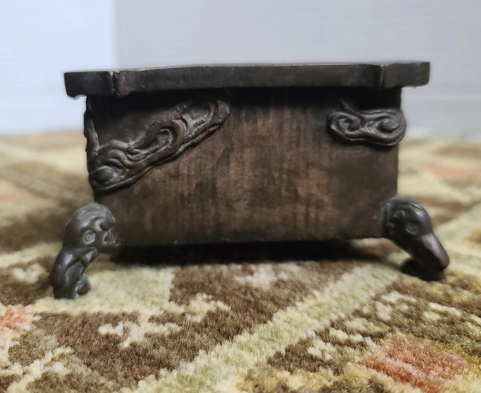 Antigua caja de baratija japonesa de bronce con diseño de grúa voladora soporte de incienso Koro Foto 2 de 4