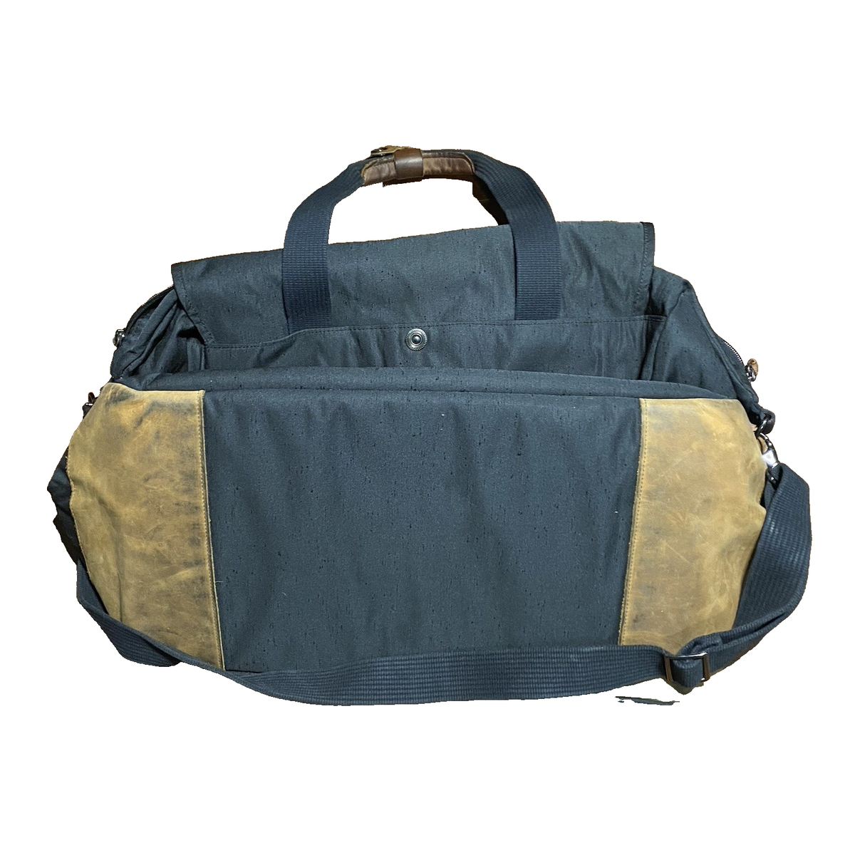 timbuk2 wingman carry on travel bag medium Duffel Incycle Bicycles With this bag you travel on safety Timbuk2 Wingman Travel Duffel
