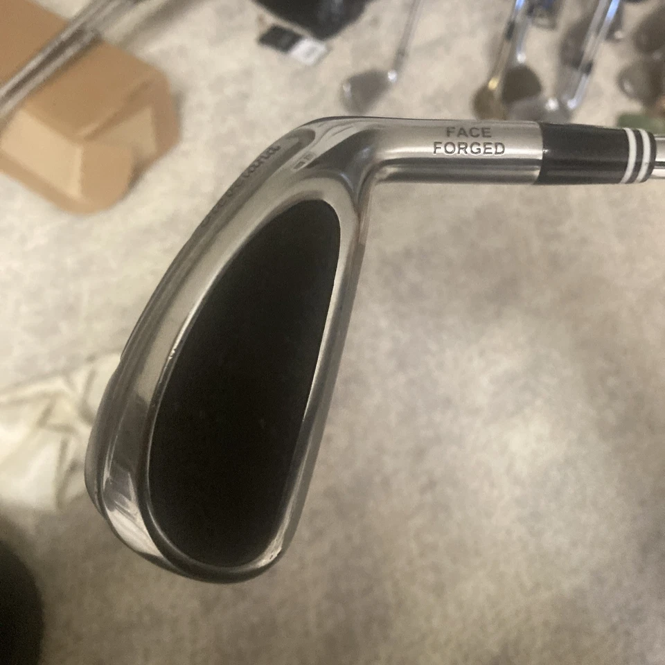 Cleveland 588 Altitude 6 Iron Regular Flex Steel Excellent - Image 2 of 4