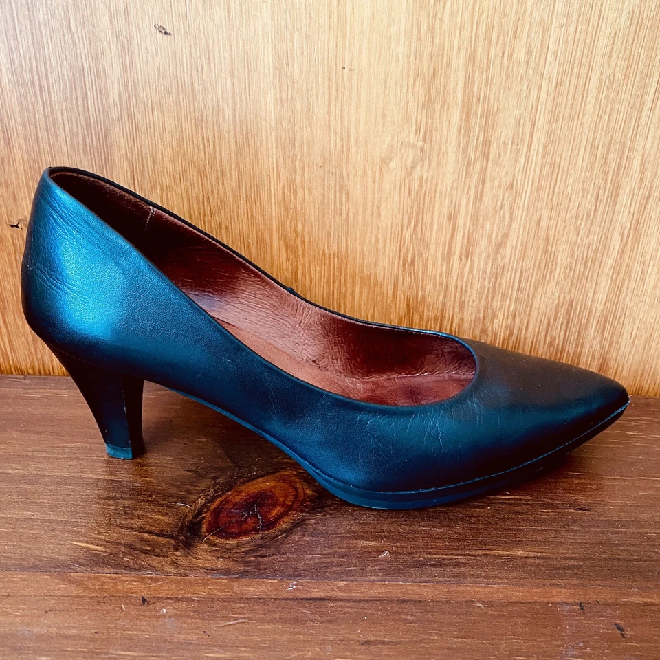 Hispanitas Court Shoe Womens 40 Black Leather Point Toe Mid Heel Made in Spain — 第 3/4 张图片