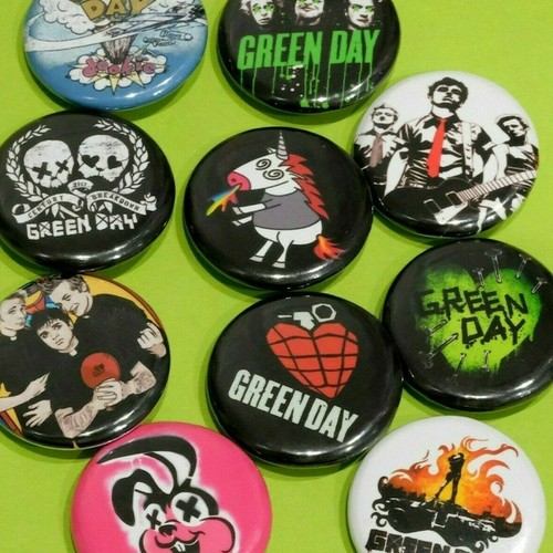 GREEN DAY PIN BADGE BUTTONS - 25mm 