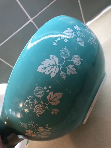 Vintage 50s Pyrex Cinderella Bowls Gooseberry Turquoise Blue Nesting Set x2 - Picture 9 of 10