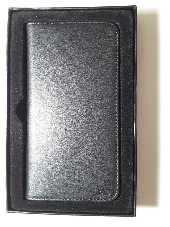 Funda tipo billetera de cuero negra tipo folio para tarjeta de crédito Case Mate para LG V30 negra Foto 2 de 4