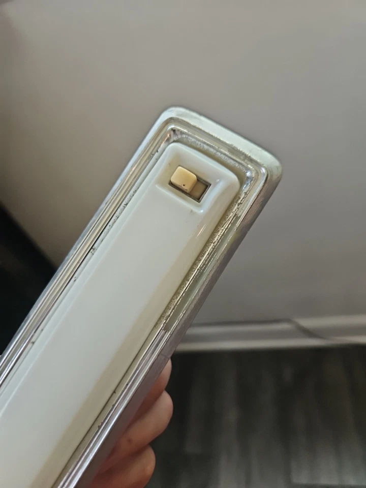 77 80 81 82 83 84 85 Oldsmobile Regency 98 Olds Delta 88 Gm Dome Light Maplight  - Image 2 of 4