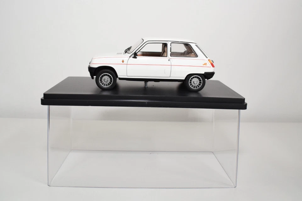 B84 1:24 ALTAYA FABBRI QUATTRORUOTE RENAULT 5 ALPINE TURBO BLANCO SIN USAR, E... - Imagen 2 de 4