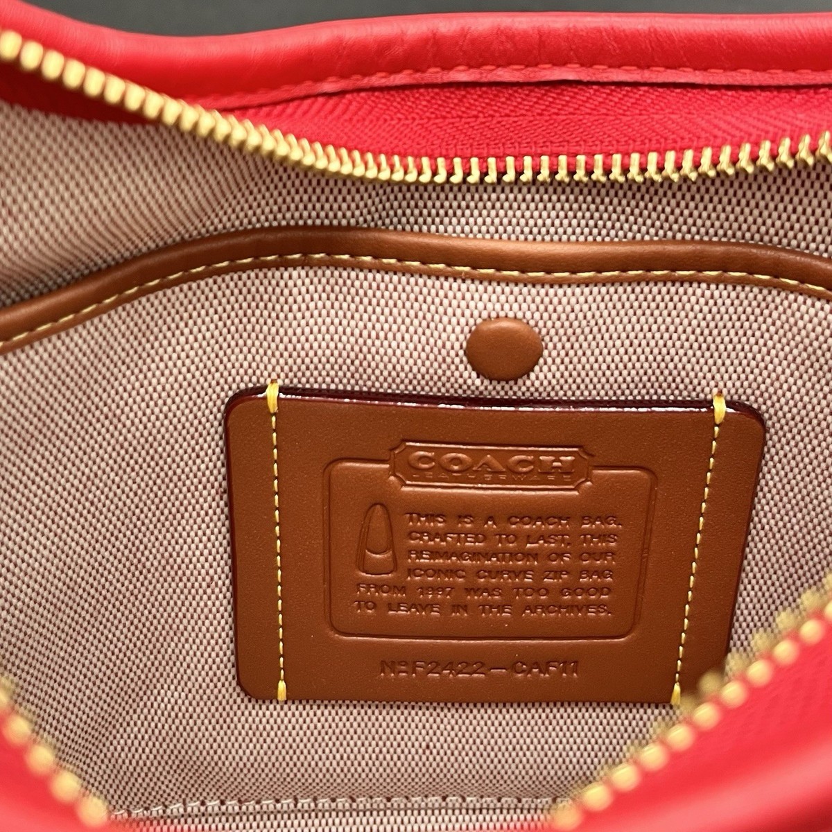 2024 Coach Red Curve Zip Bag Limited Re-edition 1997 CAF11