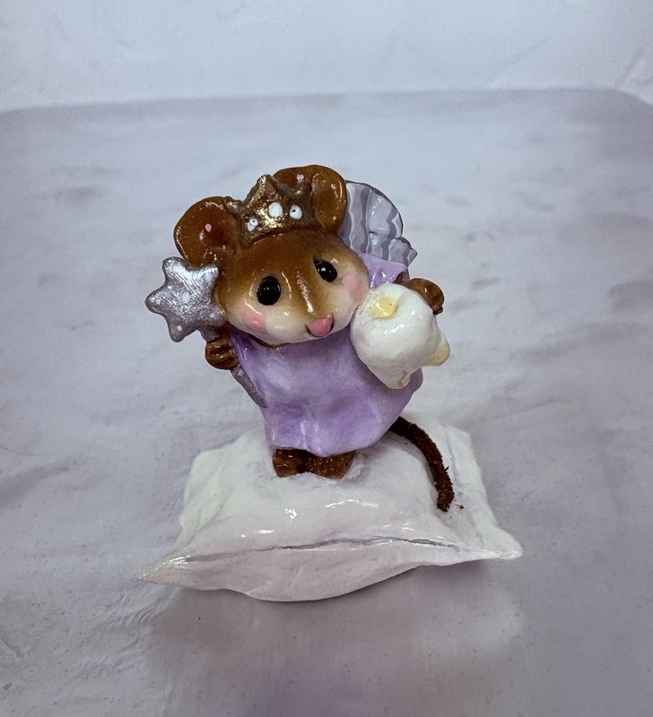 Wee Forest Folk 1987 # -148 “Tooth Fairy”.  Annette Pedersen, Retired. Lavender!