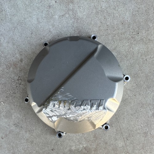 2016-2024 Ducati 959 Panigale V2 Clutch Cover Superquadro OEM 24321531A