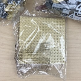 LEGO MINECRAFT - The Desert Outpost (21121) - NEW & Retired, NO BOX