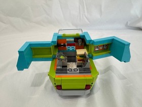 LEGO Scooby-Doo: 75902 The Mystery Machine with Box & Instructions. Retired Set