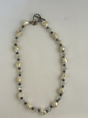 Codi Faux Pearl Chunky Choker Necklace Toggle Clasp B11