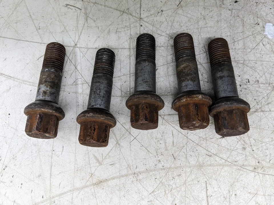 Mercedes-Benz GL 320 X164 2008 tuercas de rueda pernos de rueda 5X Foto 3 de 3